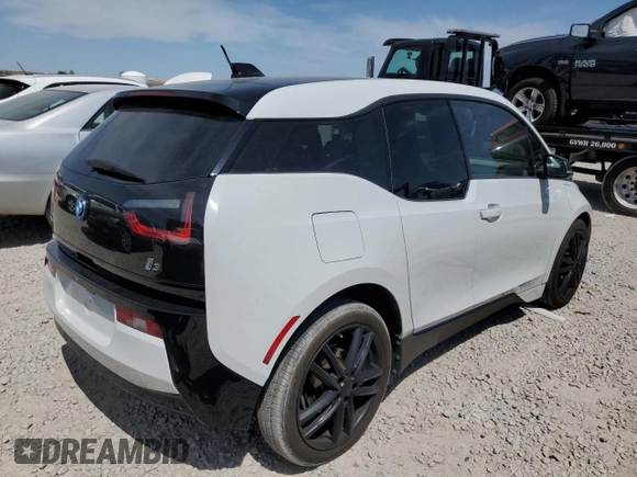 2015 BMW i3 с VIN WBY1Z4C55FV500738, выставлен на аукционе Copart как лот 58325715 с пробегом Не указан миль и Списание • Salvage title. История ставок и продаж доступна на DreamBid. Изображение 3.