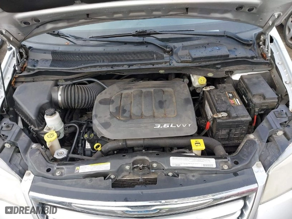 2012 Chrysler Town & Country Touring with VIN 2C4RC1BG3CR330644, listed as a IAAI auction lot 41828904 with 193,846 mi miles. Bid and sale history available at carsss.com. Image 10.