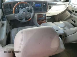 2004 Cadillac Escalade z VIN 1GYEC63T44R185526, wystawiony jako Copart lot #50969335 z przebiegiem 129 386 mil mil oraz Szkoda całkowita • Salvage title. Historia ofert i sprzedaży dostępna na DreamBid. Obrazek 8.