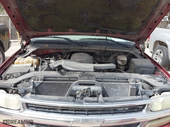 2003 Chevrolet Tahoe LS with VIN 1GNEC13Z93R107570, listed as a IAAI auction lot 41809679 with 234,901 mi miles. Bid and sale history available at carsss.com. Image 10.