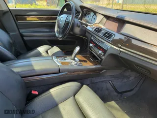 2011 BMW 7 Series 750Li xDrive with VIN WBAKC8C53BC432134, listed as a IAAI auction lot 42031980 with 178,018 mi miles. Bid and sale history available at carsss.com. Image 5.