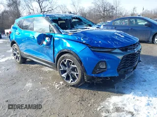 2021 Chevrolet Blazer RS z VIN 3GNKBKRS9MS529505, wystawiony jako IAAI lot #41620164 z przebiegiem 80 503 mil mil oraz . Historia ofert i sprzedaży dostępna na DreamBid. Obrazek 1.