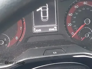 2020 Volkswagen Jetta S z VIN 3VWCB7BU7LM030563, wystawiony jako IAAI lot #42136203 z przebiegiem 52 649 mil mil oraz . Historia ofert i sprzedaży dostępna na DreamBid. Obrazek 15.