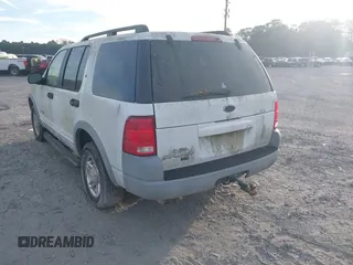 2002 Ford Explorer XLS с VIN 1FMZU62E02ZA98450, выставлен на аукционе IAAI как лот 41030448 с пробегом Не указан миль и . История ставок и продаж доступна на DreamBid. Изображение 3.