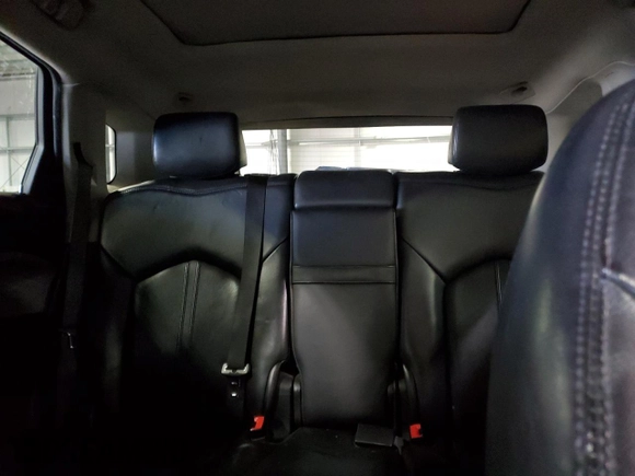 2011 Cadillac SRX Luxury Collection with VIN 3GYFNAEY1BS635637, listed as a Copart auction lot 53270865 with 130,449 mi miles and Salvage Title. Bid and sale history available at DreamBid. Image 10.