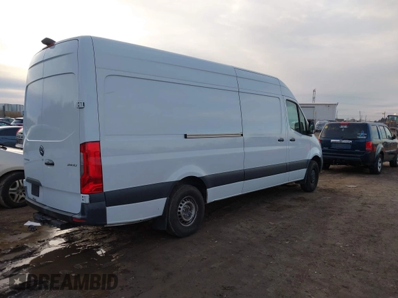 2023 Mercedes-Benz Sprinter Cargo with VIN W1Y4NCHY6PT120839, listed as a IAAI auction lot 40963564 with 128,639 mi miles. Bid and sale history available at carsss.com. Image 4.