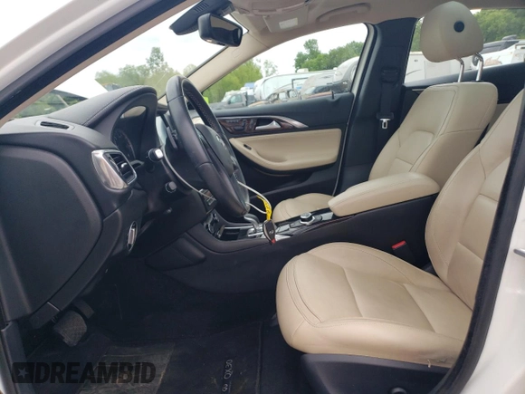 2017 Infiniti QX30 Luxury with VIN SJKCH5CR5HA018879, listed as a Copart auction lot 54448334 with 35,081 mi miles and Salvage Title. Bid and sale history available at carsss.com. Image 7.