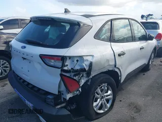 2021 Ford Escape S with VIN 1FMCU0F61MUA36822, listed as a IAAI auction lot 31372199 with 3,842 mi miles and . Bid and sale history available at DreamBid. Image 4.