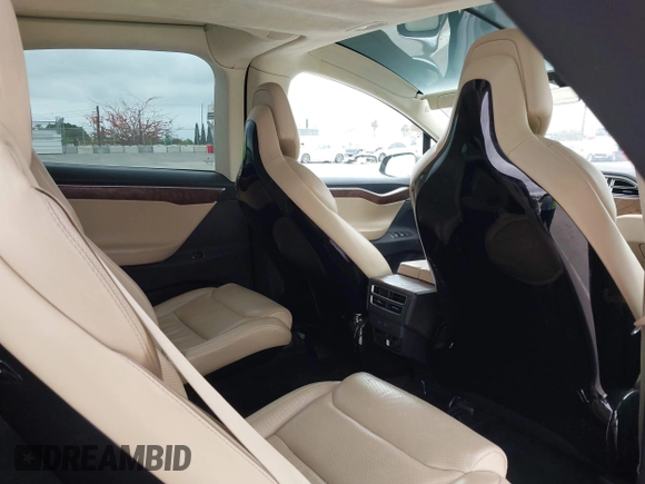 2016 Tesla Model X 70D with VIN 5YJXCBE22GF017499, listed as a IAAI auction lot 42192962 with 103,430 mi miles and . Bid and sale history available at DreamBid. Image 8.
