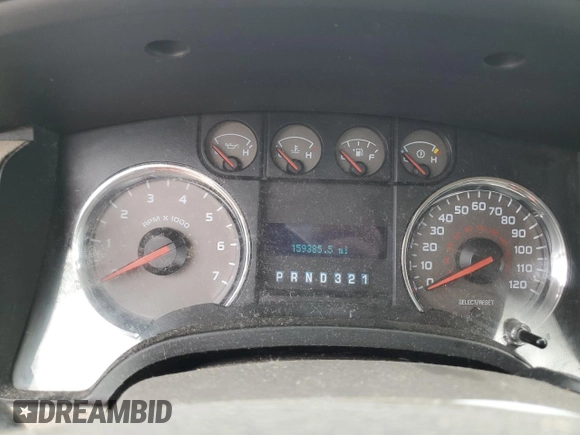 2010 Ford F-150 XL z VIN 1FTFX1CV3AKE77496, wystawiony jako Copart lot #59193495 z przebiegiem 159 385 mil mil oraz Czysty tytuł • Clean title. Historia ofert i sprzedaży dostępna na DreamBid. Obrazek 9.
