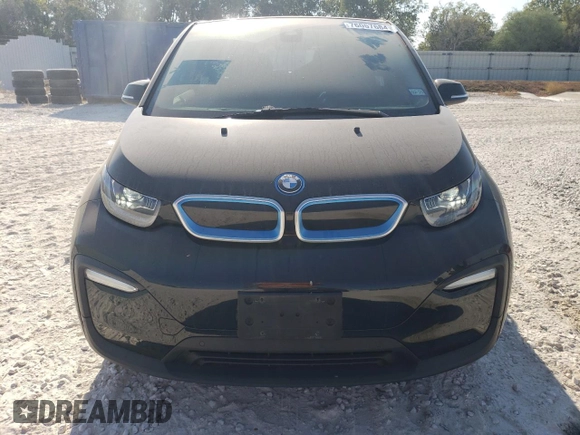 2019 BMW i3 with VIN WBY8P4C54K7D03050, listed as a Copart auction lot 76057684 with 31,858 mi miles and Salvage Title. Bid and sale history available at carsss.com. Image 5.