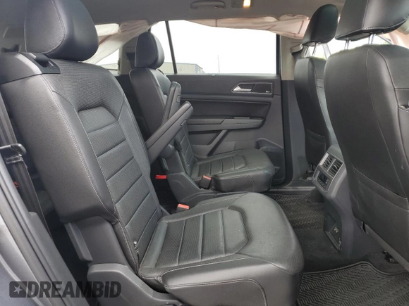 2018 Volkswagen Atlas SEL Premium z VIN 1V2NR2CA0JC537445, wystawiony jako Copart lot #52964215 z przebiegiem 167 988 mil mil oraz Szkoda całkowita • Salvage title. Historia ofert i sprzedaży dostępna na DreamBid. Obrazek 11.