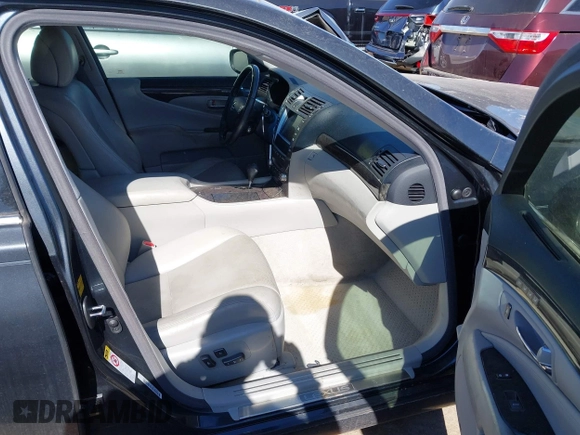 2010 Lexus LS 460 with VIN JTHBL5EF9A5101261, listed as a IAAI auction lot 41695635 with 147,254 mi miles and . Bid and sale history available at DreamBid. Image 5.