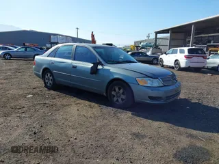 2001 Toyota Avalon XL w/Bucket Seats with VIN 4T1BF28B91U148985, listed as a IAAI auction lot 41538121 with 161,474 mi miles. Bid and sale history available at carsss.com. Image 1.