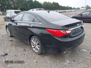 2011 Hyundai Sonata SE with VIN 5NPEC4AB1BH206406, listed as a IAAI auction lot 42178981 with 137,063 mi miles and . Bid and sale history available at carsss.com. Image 3.