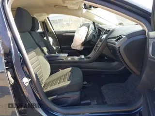2020 Ford Fusion SE with VIN 3FA6P0LU4LR262988, listed as a IAAI auction lot 41768189 with 64,086 mi miles and . Bid and sale history available at DreamBid. Image 5.