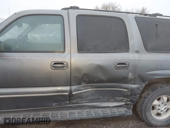 2001 Chevrolet Suburban LS with VIN 3GNFK16T41G243519, listed as a IAAI auction lot 41094019 with 220,640 mi miles and . Bid and sale history available at DreamBid. Image 6.