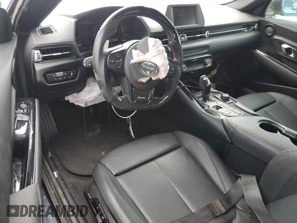 2020 Toyota Supra 3.0 with VIN WZ1DB4C02LW030327, listed as a Copart auction lot 61451485 with 85,250 mi miles and Salvage title. Bid and sale history available at DreamBid. Image 8.