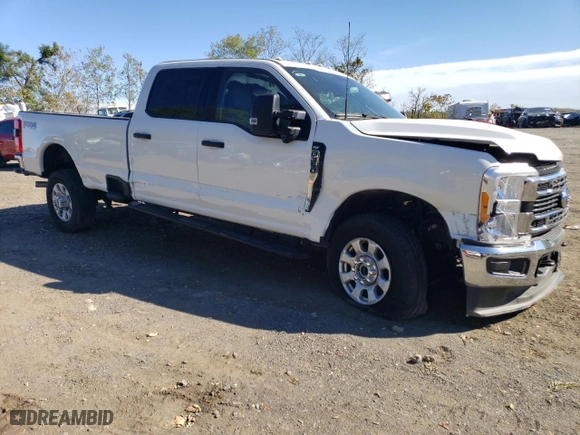 2023 Ford Super Duty F-350 SRW XL with VIN 1FT8W3BN9PEC95706, listed as a Copart auction lot 44675845 with 12,629 mi miles and Salvage Title. Bid and sale history available at carsss.com. Image 4.