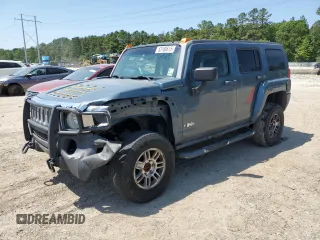 2006 Hummer H3 with VIN 5GTDN136568192219, listed as a Copart auction lot 53160615 with 325,532 mi miles and Salvage Title. Bid and sale history available at carsss.com. Image 1.