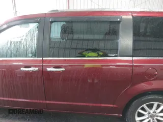 2018 Dodge Grand Caravan SXT with VIN 2C4RDGCG4JR297603, listed as a IAAI auction lot 42144645 with 114,098 mi miles and . Bid and sale history available at DreamBid. Image 14.