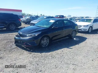 2022 Kia Forte GT-Line z VIN 3KPF54ADXNE448913, wystawiony jako IAAI lot #42084115 z przebiegiem 97 753 mil mil oraz . Historia ofert i sprzedaży dostępna na DreamBid. Obrazek 2.