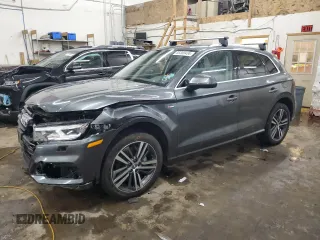 2020 Audi Q5 Premium Plus with VIN WA1E2AFY3L2078570, listed as a Copart auction lot 86300434 with 40,609 mi miles and Salvage title. Bid and sale history available at DreamBid. Image 1.