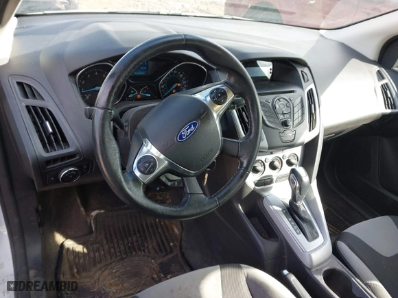 2012 Ford Focus SE with VIN 1FAHP3K27CL311240, listed as a IAAI auction lot 42029992 with 166,688 mi miles. Bid and sale history available at carsss.com. Image 13.