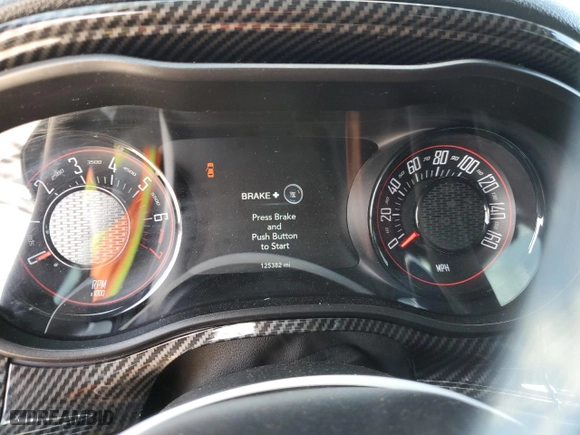 2016 Dodge Challenger SXT Plus with VIN 2C3CDZAG0GH256926, listed as a Copart auction lot 41382043 with 125,382 mi miles. Bid and sale history available at carsss.com. Image 9.