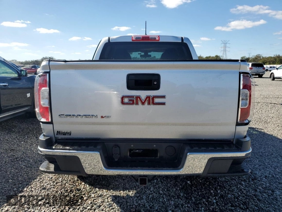 2019 GMC Canyon 2WD with VIN 1GTG5BEN1K1271002, listed as a Copart auction lot 79700954 with 225,773 mi miles and Non Repairable. Bid and sale history available at carsss.com. Image 6.
