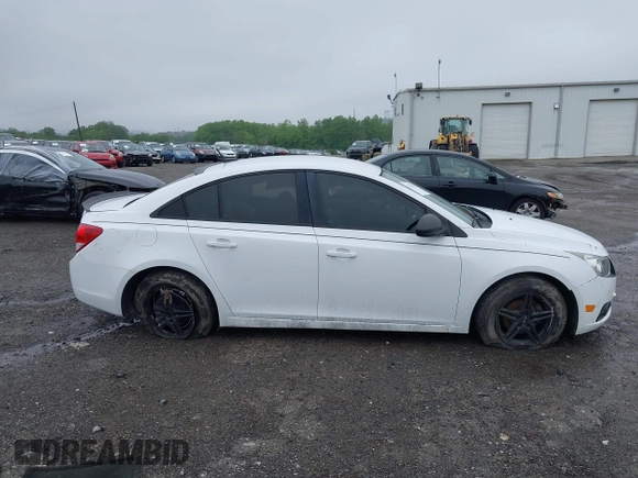 2014 Chevrolet Cruze LS with VIN 1G1PA5SG7E7218513, listed as a IAAI auction lot 42265356 with 50,771 mi miles and . Bid and sale history available at DreamBid. Image 13.