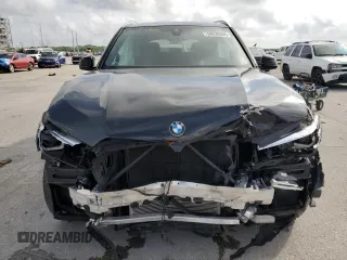2021 BMW X5 sDrive40i z VIN 5UXCR4C00M9E01511, wystawiony jako Copart lot #54236305 z przebiegiem Nie podano mil oraz Szkoda całkowita • Salvage title. Historia ofert i sprzedaży dostępna na DreamBid. Obrazek 5.