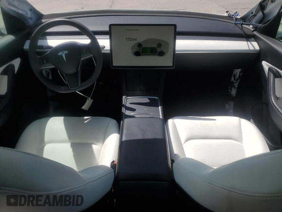 2022 Tesla Model Y Long Range with VIN 7SAYGDEE0NF436885, listed as a Copart auction lot 52101735 with 35,799 mi miles and Salvage Title. Bid and sale history available at carsss.com. Image 8.