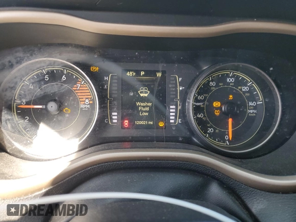2017 Jeep Cherokee Latitude с VIN 1C4PJLCS3HW514430, выставлен на аукционе Copart как лот 50260275 с пробегом 120 021 миль миль и Списание • Salvage title. История ставок и продаж доступна на DreamBid. Изображение 9.