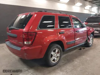2005 Jeep Grand Cherokee Laredo with VIN 1J4HR48N45C539639, listed as a IAAI auction lot 41890163 with 84,470 mi miles. Bid and sale history available at carsss.com. Image 4.