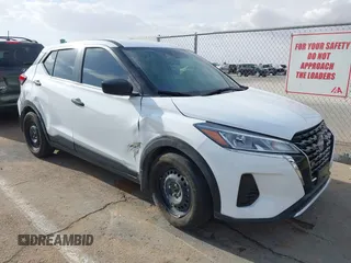 2023 Nissan Kicks S z VIN 3N1CP5BV4PL571134, wystawiony jako IAAI lot #41895869 z przebiegiem 25 128 mil mil oraz . Historia ofert i sprzedaży dostępna na DreamBid. Obrazek 1.