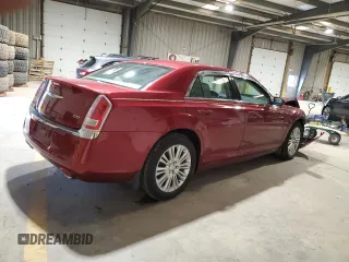 2014 Chrysler 300 z VIN 2C3CCARG9EH308723, wystawiony jako Copart lot #52051595 z przebiegiem 39 478 mil mil oraz Szkoda całkowita • Salvage title. Historia ofert i sprzedaży dostępna na DreamBid. Obrazek 3.