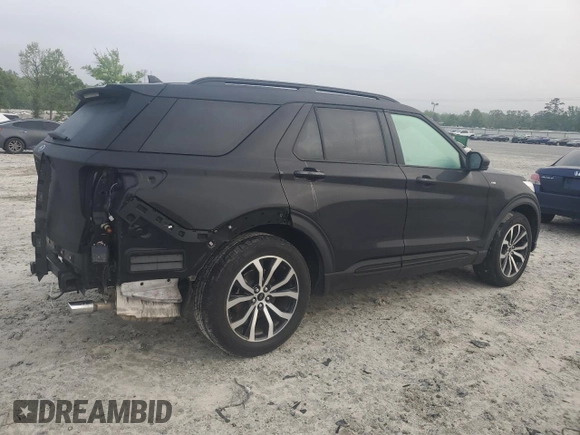 2022 Ford Explorer ST-Line with VIN 1FMSK7KH3NGC30740, listed as a Copart auction lot 54407905 with 46,569 mi miles and Salvage title. Bid and sale history available at DreamBid. Image 3.
