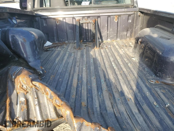 1996 Nissan Frontier XE z VIN 1N6SD16S4TC308641, wystawiony jako Copart lot #77328574 z przebiegiem Nie podano mil oraz Szkoda całkowita • Salvage title. Historia ofert i sprzedaży dostępna na DreamBid. Obrazek 10.