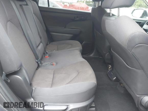 2022 Toyota Highlander LE with VIN 5TDBZRBH8NS594816, listed as a IAAI auction lot 41892825 with 49,229 mi miles and . Bid and sale history available at DreamBid. Image 8.