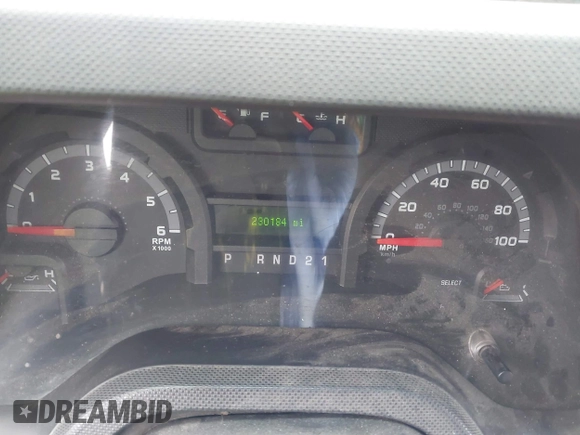 2011 Ford Econoline Passenger XL z VIN 1FBSS3BL4BDA30565, wystawiony jako IAAI lot #41718643 z przebiegiem 230 184 mil mil oraz . Historia ofert i sprzedaży dostępna na DreamBid. Obrazek 7.