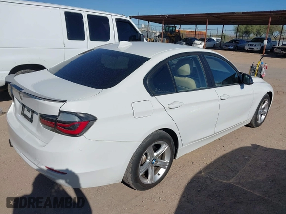 2014 BMW 3 Series 328i xDrive with VIN WBA3B3C56EJ981496, listed as a IAAI auction lot 41822862 with 137,700 mi miles. Bid and sale history available at carsss.com. Image 4.
