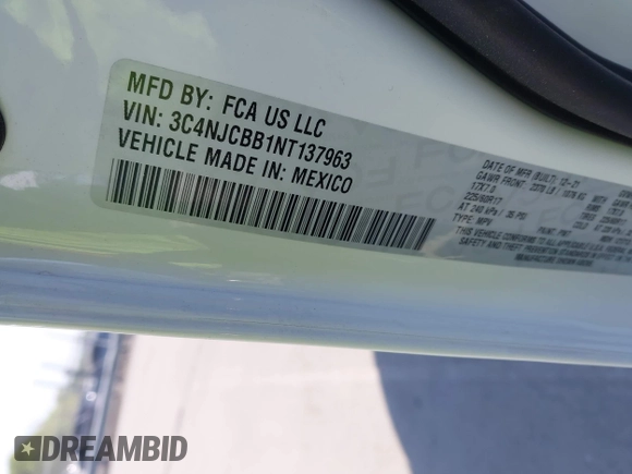2022 Jeep Compass Latitude with VIN 3C4NJCBB1NT137963, listed as a IAAI auction lot 42027669 with 46,324 mi miles and . Bid and sale history available at DreamBid. Image 9.