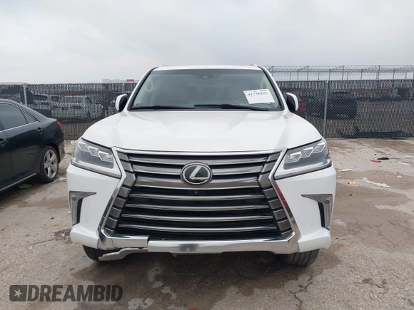 2017 Lexus LX 570 z VIN JTJHY7AX4H4243313, wystawiony jako IAAI lot #41738205 z przebiegiem 88 773 mil mil oraz . Historia ofert i sprzedaży dostępna na DreamBid. Obrazek 12.