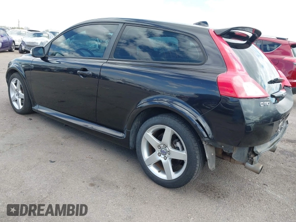 2008 Volvo C30 Version 1.0 with VIN YV1MK672282080529, listed as a IAAI auction lot 42170942 with 122,107 mi miles and . Bid and sale history available at DreamBid. Image 3.