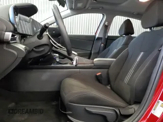 2025 Hyundai Elantra SEL Convenience z VIN KMHLS4DG8SU905048, wystawiony jako Copart lot #60629125 z przebiegiem 11 557 mil mil oraz Szkoda całkowita • Salvage title. Historia ofert i sprzedaży dostępna na DreamBid. Obrazek 7.