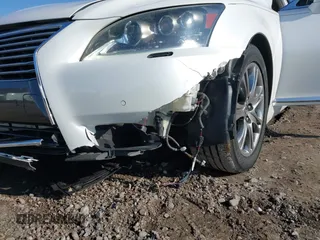 2013 Lexus LS 460 L with VIN JTHDL5EF2D5005596, listed as a IAAI auction lot 41498678 with 105,403 mi miles and . Bid and sale history available at DreamBid. Image 6.