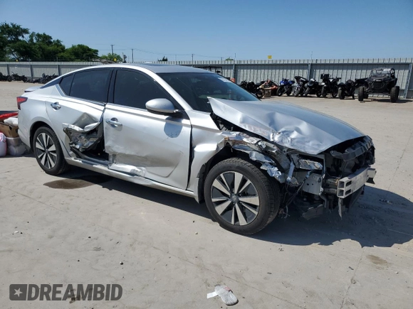 2020 Nissan Altima SV z VIN 1N4BL4DV8LC165977, wystawiony jako Copart lot #52112495 z przebiegiem 60 918 mil mil oraz Szkoda całkowita • Salvage title. Historia ofert i sprzedaży dostępna na DreamBid. Obrazek 4.