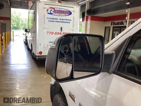 2018 Ram 2500 Tradesman с VIN 3C6UR4HJ8JG274627, выставлен на аукционе IAAI как лот 42575840 с пробегом 152 686 миль миль и . История ставок и продаж доступна на DreamBid. Изображение 41.