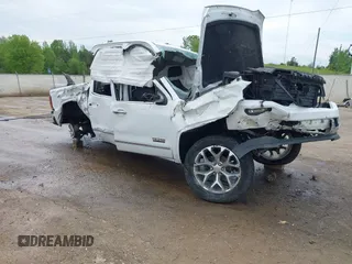 2018 GMC Sierra 1500 SLT with VIN 3GTP1NEC7JG211530, listed as a IAAI auction lot 42061724 with Not provided miles and . Bid and sale history available at DreamBid. Image 1.
